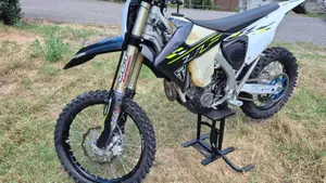 Triumph TF 250-E (2026)  (6)