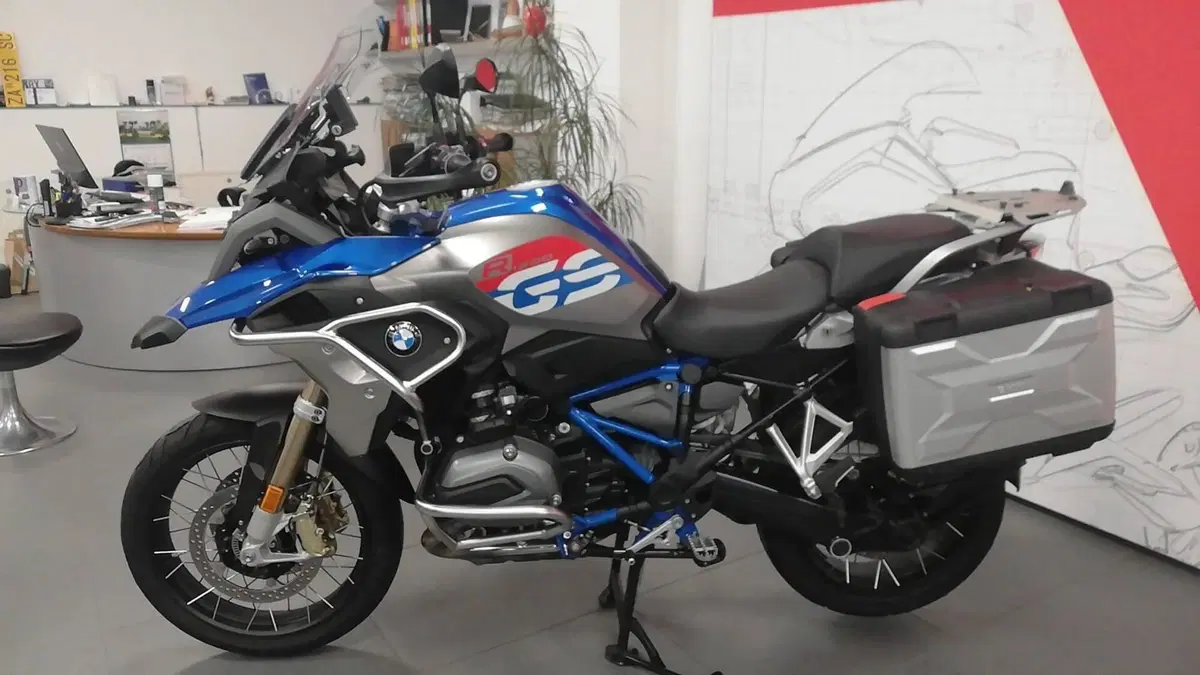Bmw R 1200 GS (2017 - 18)  (2)