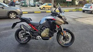 Ducati Multistrada V4 S Grand Tour (2024)  (2)