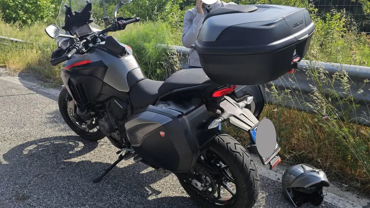 Ducati Multistrada V4 S Grand Tour (2024)  (5)