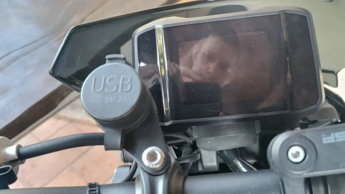 Yamaha MT-09 SP (2021 - 23)  (3)