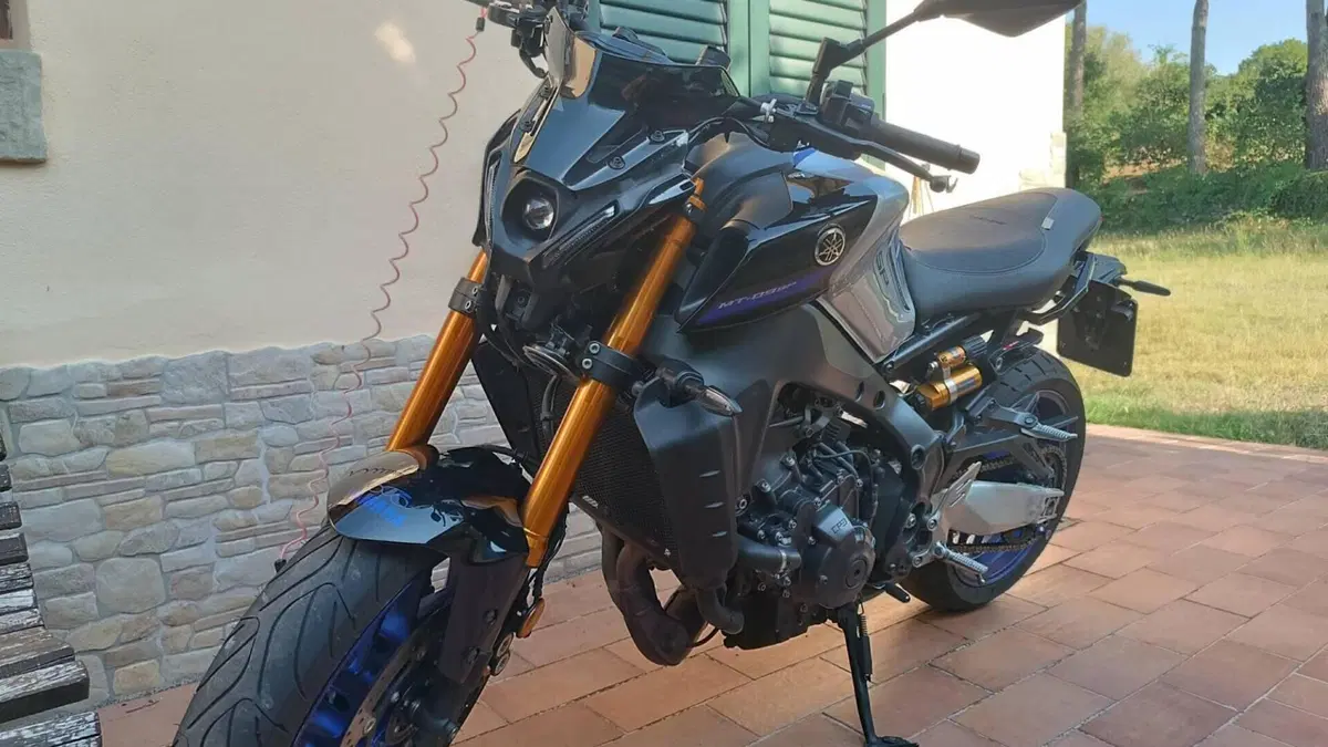 Yamaha MT-09 SP (2021 - 23)  (9)