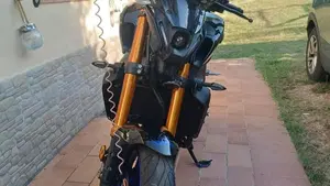 Yamaha MT-09 SP (2021 - 23)  (10)