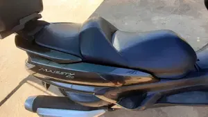 Yamaha Majesty 400 (2004 - 08)  (5)