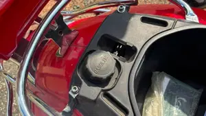 Vespa GTS 300 (2017 - 18)  (10)