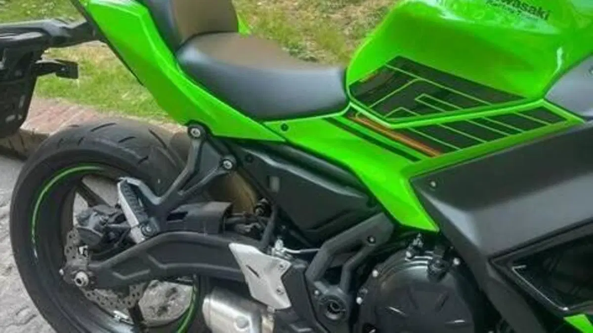 Kawasaki Ninja 650 (2021 - 24)  (3)