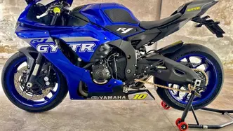 Yamaha YZF R1 (2020 - 25) usata