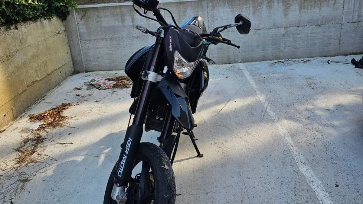 KSR Moto TW 125 SM EFI (2017 - 20)  (3)
