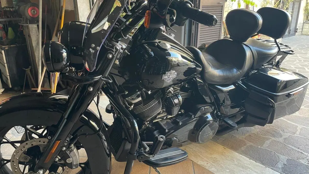 Harley-Davidson Road King Special (2021 - 25)  (4)