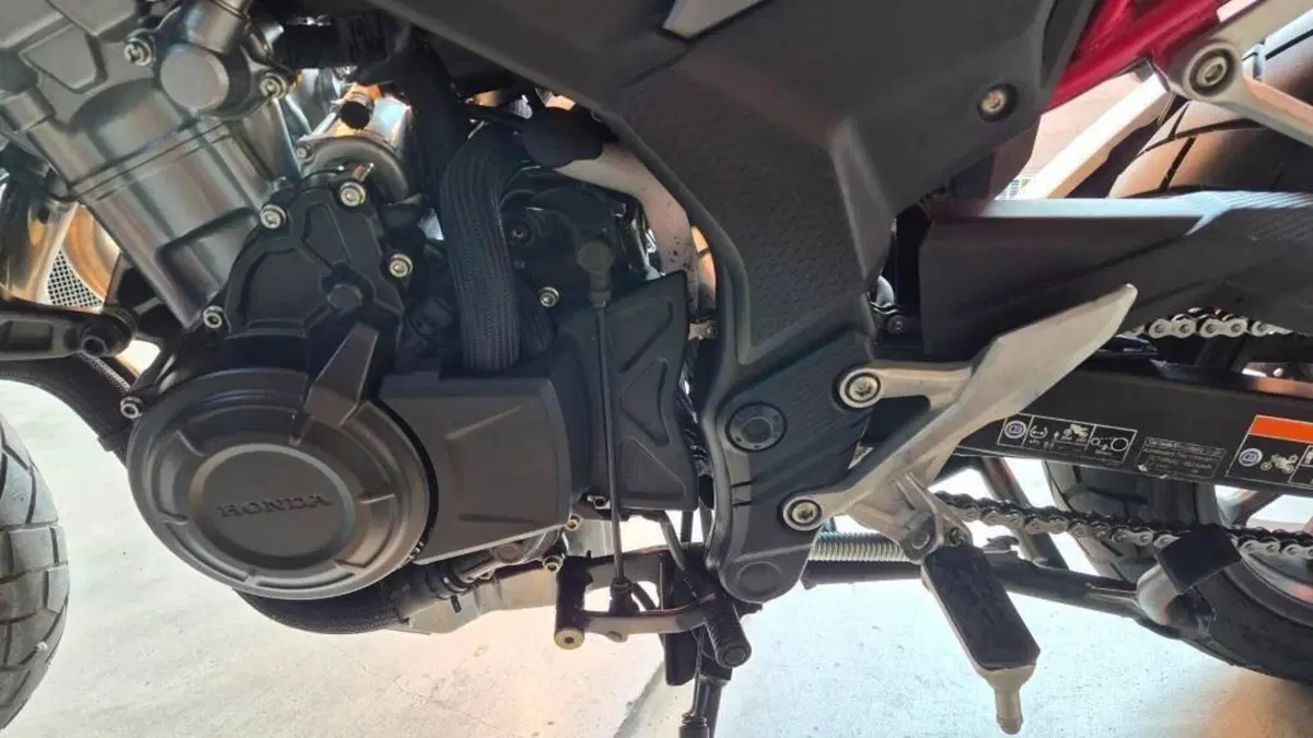 Honda CB 500 X (2021)  (13)