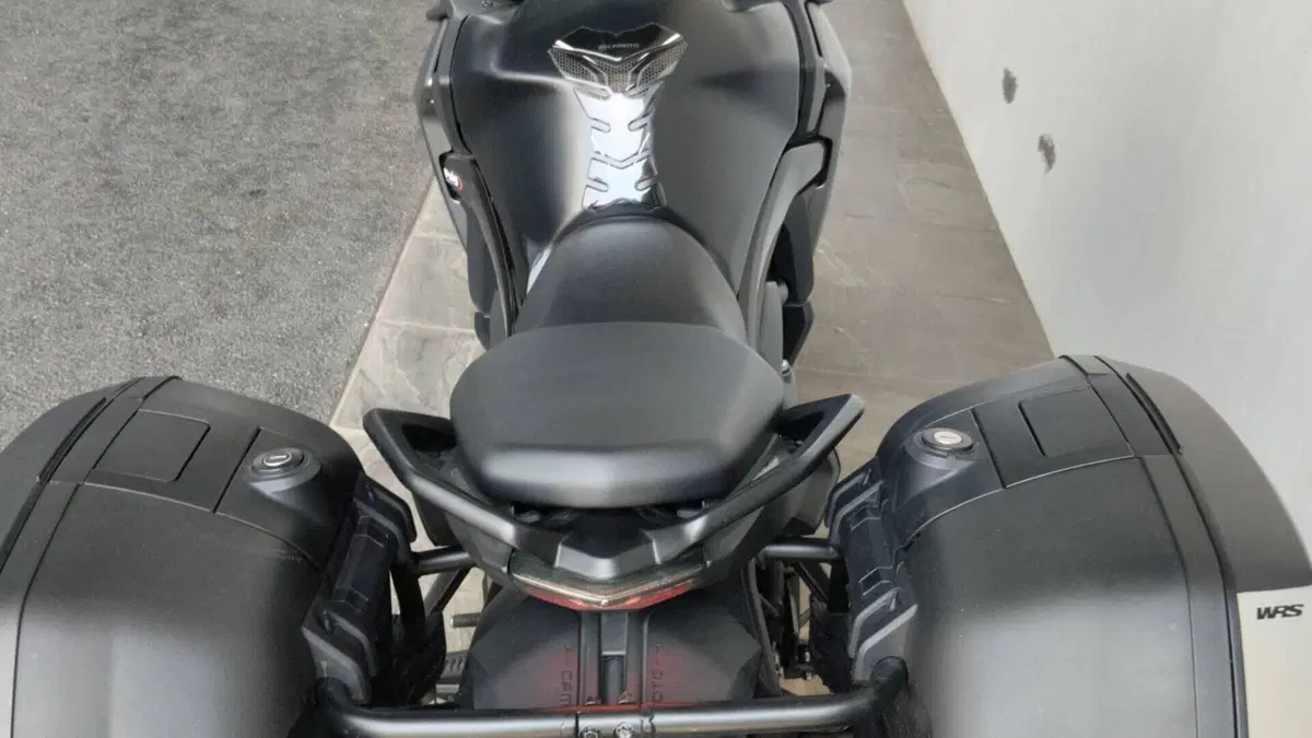 CFMOTO 650GT (2021 - 26)  (3)