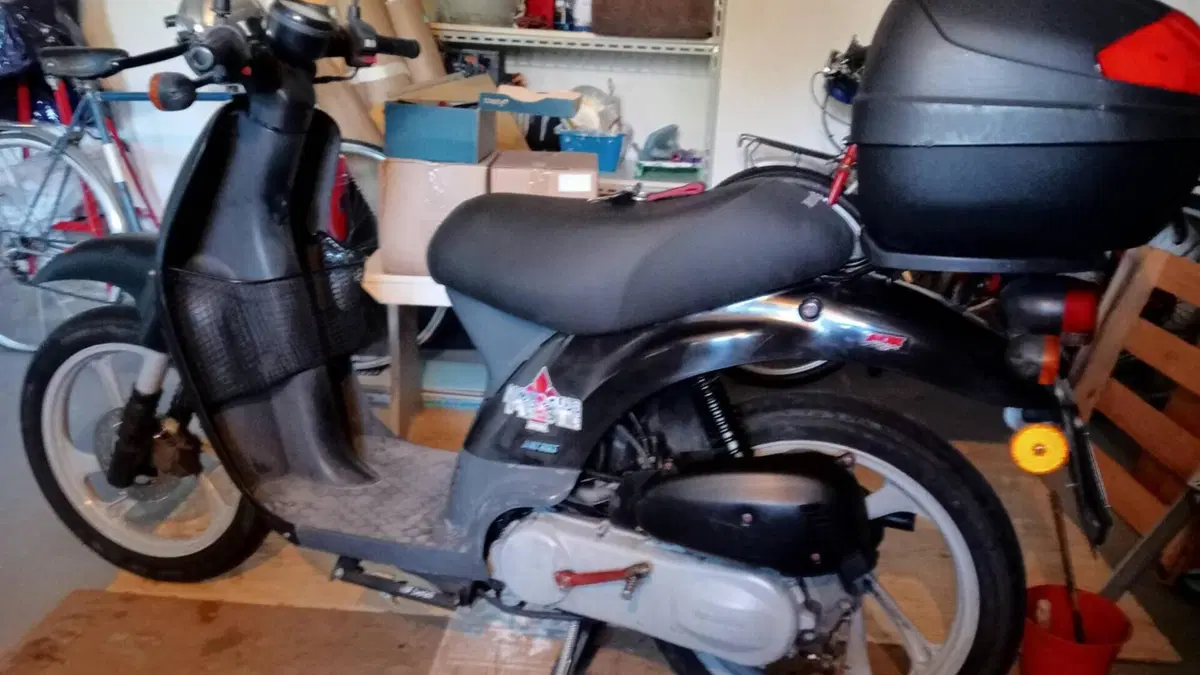 Honda Sky 50 (1997 - 04)  (2)