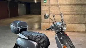 Kymco Like 200i (2009 - 17)  (6)