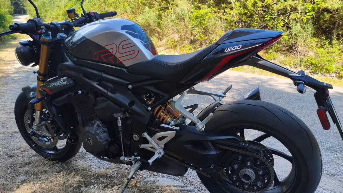 Triumph Speed Triple 1200 RS (2025 - 26)  (12)