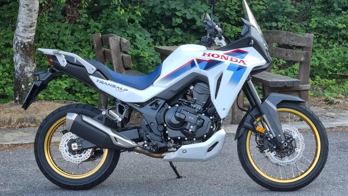Honda Transalp XL750 (2026)  (2)