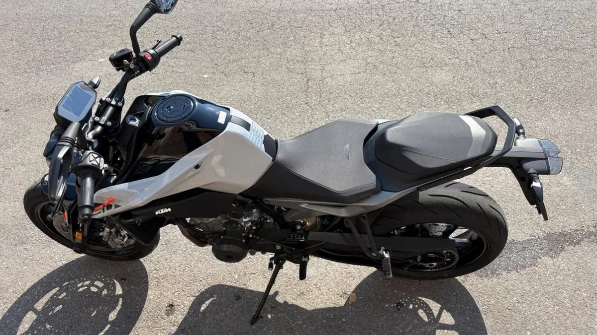 KTM 790 Duke L (2023 - 24)  (2)