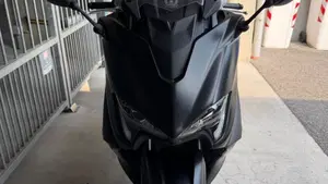 Yamaha T-Max 560 (2022 - 24)  (3)