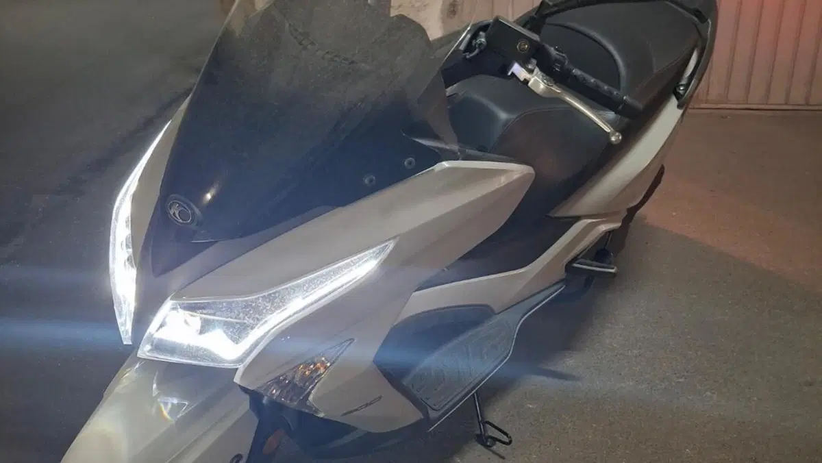 Kymco X-Town 300i (2021 - 24)  (2)