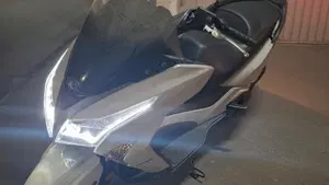Kymco X-Town 300i (2021 - 24)  (2)