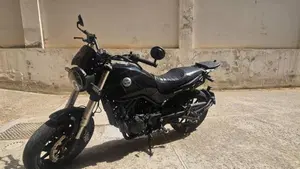 Benelli Leoncino 500 (2021 - 25)  (3)