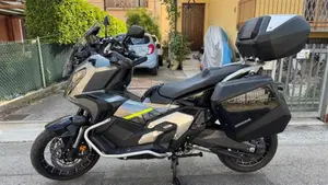 Honda X-ADV 750 DCT Travel (2021 - 24)  (2)