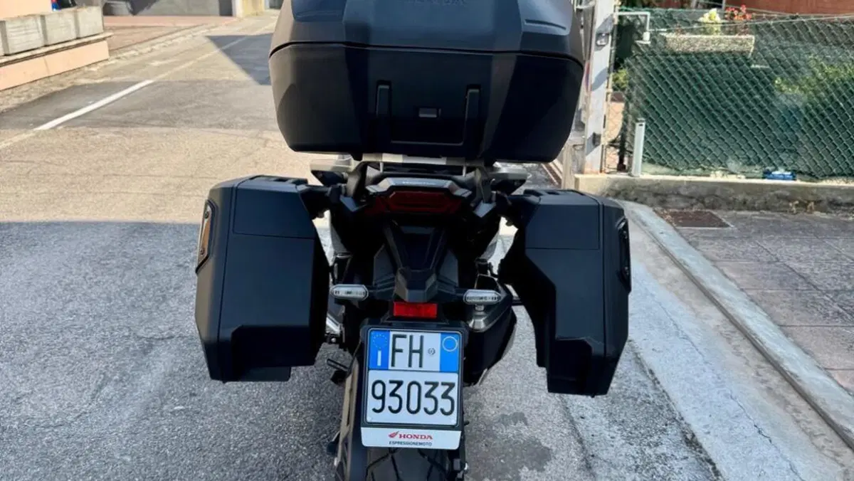 Honda X-ADV 750 DCT Travel (2021 - 24)  (3)