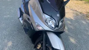 Yamaha T-Max 500 (2004 - 07)  (4)