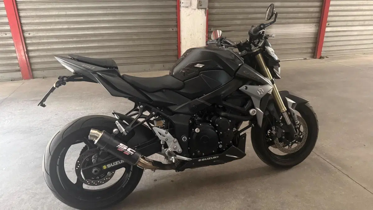 Suzuki GSR 750 Z SP ABS (2015 - 16) 