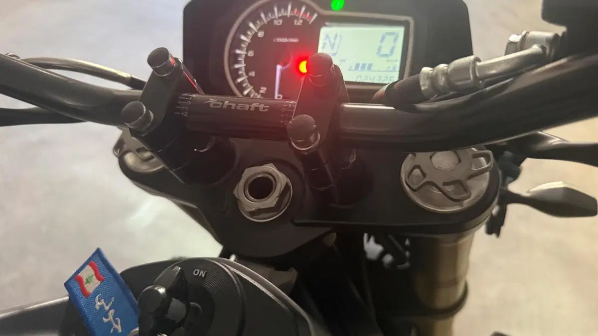 Suzuki GSR 750 Z SP ABS (2015 - 16)  (5)
