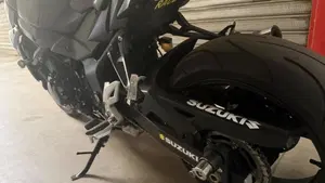 Suzuki GSR 750 Z SP ABS (2015 - 16)  (11)