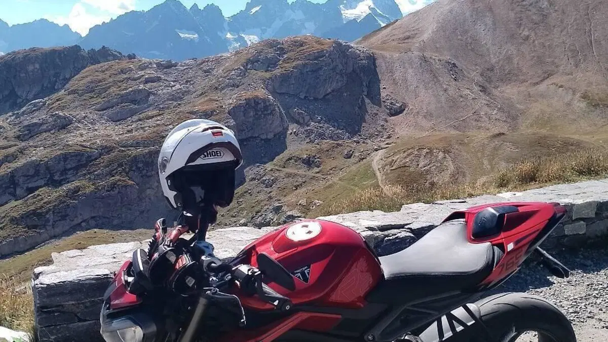 Triumph Street Triple 765 RS (2023 - 26)  (3)