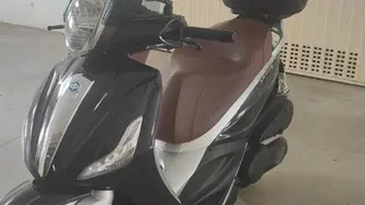 Piaggio Beverly 350 ABS (2016 - 20)