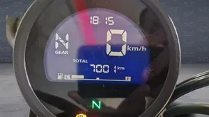 Honda CL500 (2025 - 26)  (7)
