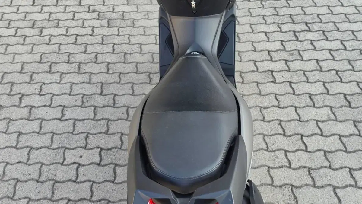 Yamaha N-Max 155 (2017 - 20)  (5)