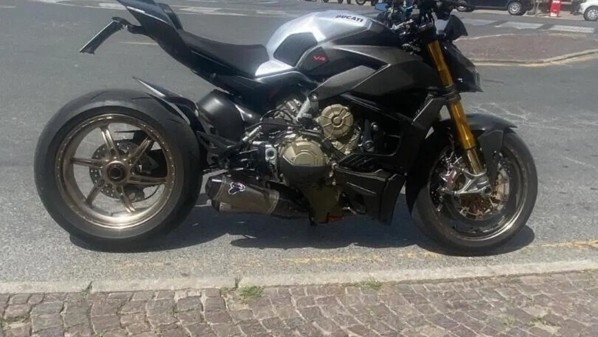 Ducati Streetfighter V4 1100 S (2020)  (2)