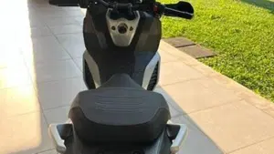 Aprilia SR GT 400 (2026)  (6)