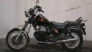 Moto Guzzi   (2)
