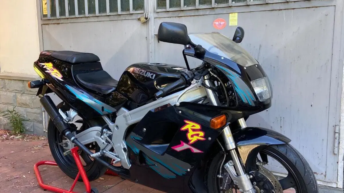 Suzuki RG 125 