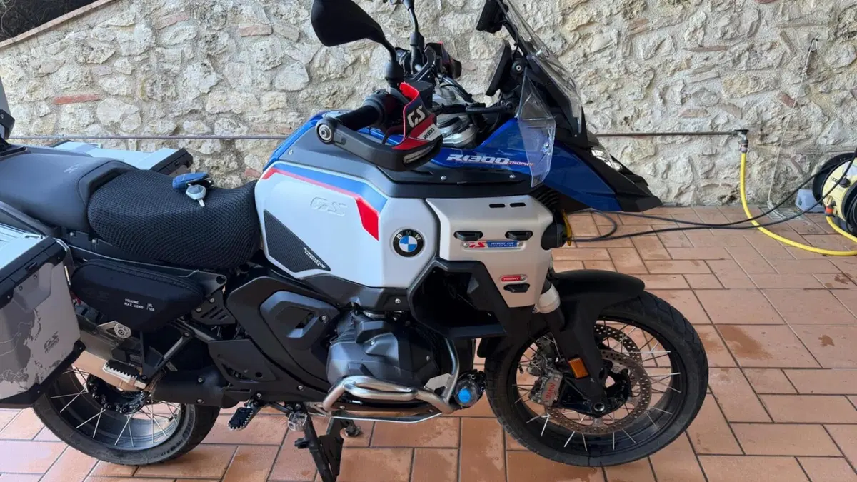 Bmw R 1300 GS Adventure Trophy (2025 - 26)  (6)