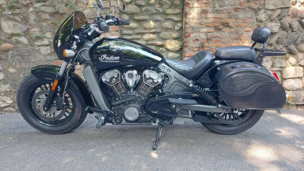 Indian Scout 1133 (2015 - 16)  (2)