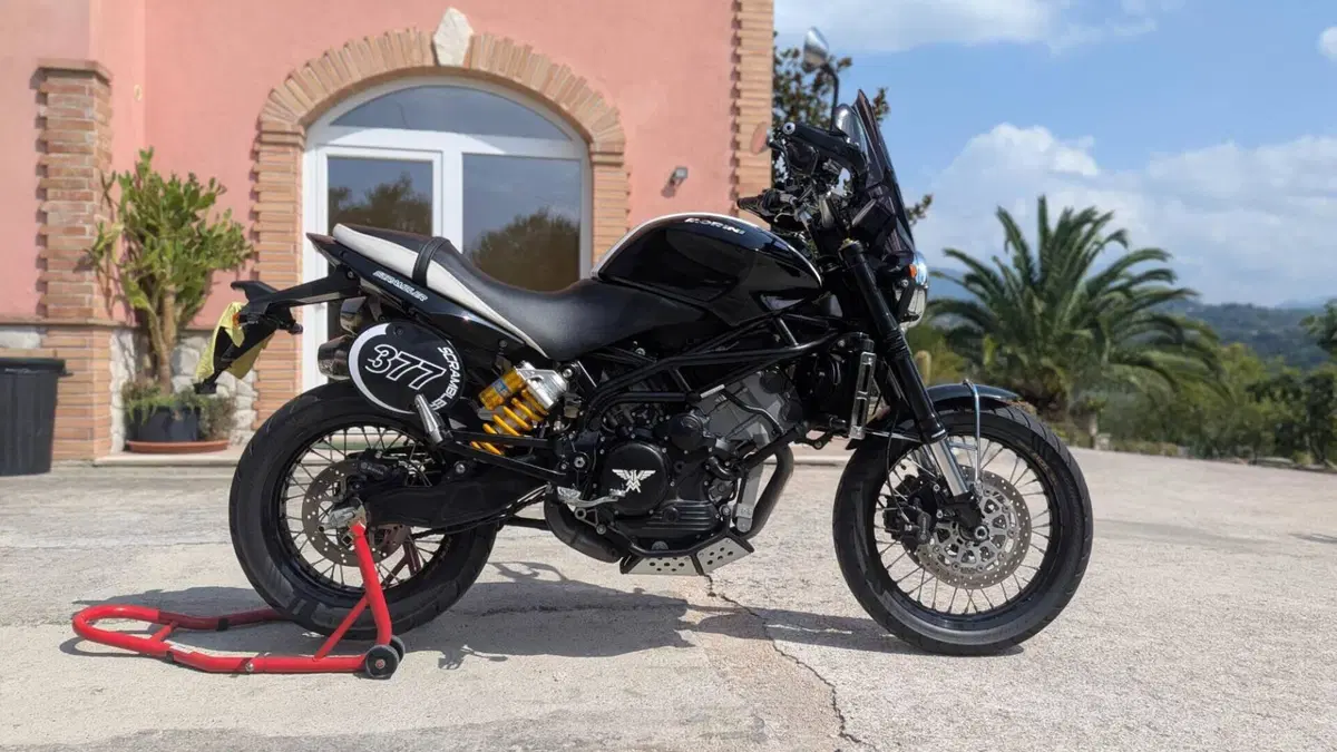 Moto Morini Scrambler 1200 (2009 - 17)  (2)