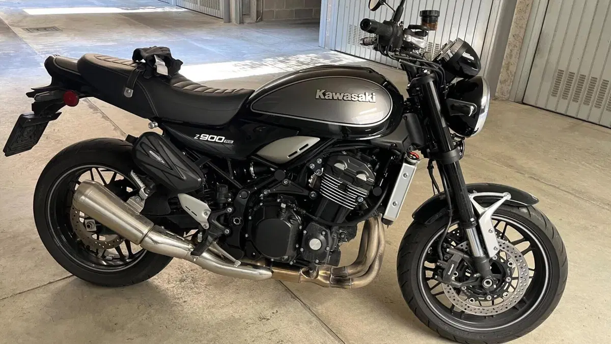 Kawasaki Z 900 RS (2022 - 25)  (4)