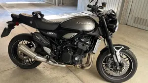 Kawasaki Z 900 RS (2022 - 25)  (4)