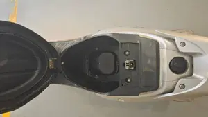 Peugeot V-Clic  (4)
