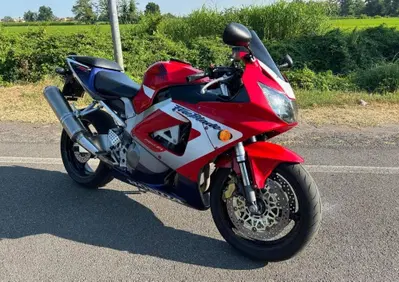 Honda CBR 900 RR Fireblade (2000 - 01) - Annuncio 10078565