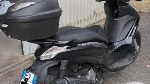 Piaggio Beverly 350 Police ABS-ASR (2018 - 20) 
