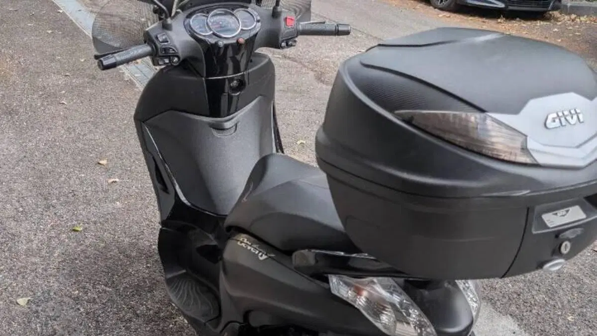Piaggio Beverly 350 Police ABS-ASR (2018 - 20)  (2)