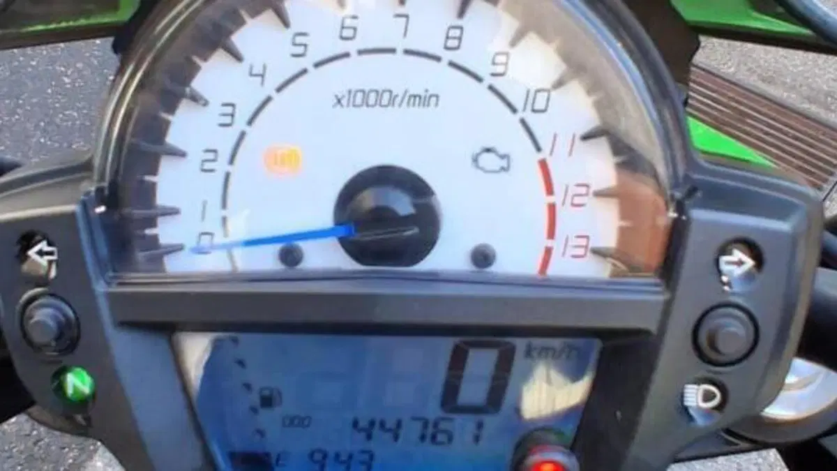Kawasaki ER-6N ABS (2012 - 16)  (3)