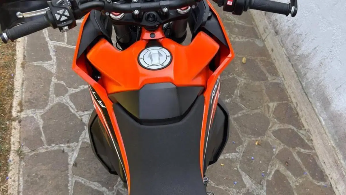 KTM 890 Adventure R Rally (2024 - 25)  (4)