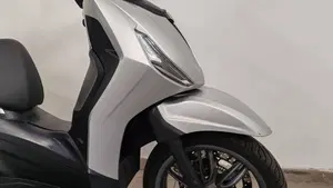 Piaggio Beverly 300 ABS-ASR (2021 - 25)  (6)